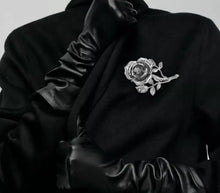 Load image into Gallery viewer, Rosetta Ring