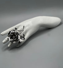 Load image into Gallery viewer, Rosetta Ring