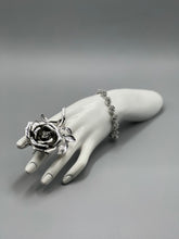 Load image into Gallery viewer, Rosetta Ring