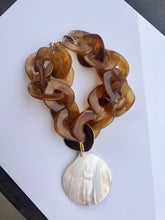 Load image into Gallery viewer, Shelby Necklace