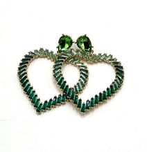 Load image into Gallery viewer, Amour Hearts Earrings