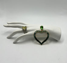 Load image into Gallery viewer, Amour Hearts Earrings