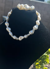 Load image into Gallery viewer, Baroque Pearl Necklace Set
