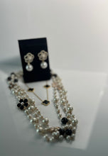 Load image into Gallery viewer, Cecila Pearl Necklace Set
